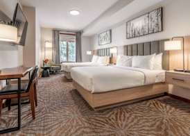 Blackstone Mountain Lodge by CLIQUE 4