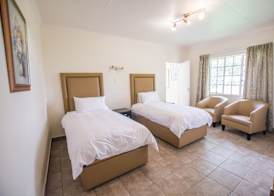 Hoyohoyo Machadostud Lodge 5