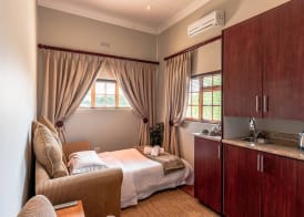 Mooiplaas Guesthouse 4