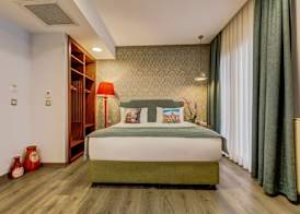 Sometimes Hotel 5