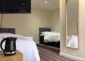 Stifford clays farm hotel 5