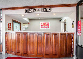 Econo Lodge Dyersburg I-155 2