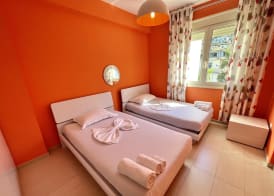 LUXURY RESIDENCE 4