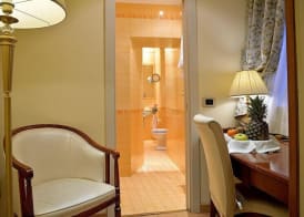 Hotel Homs 5