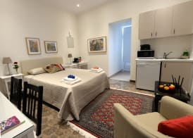 Avgi's Home 5