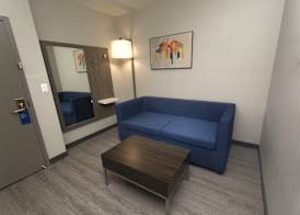 Holiday Inn Express & Suites COCOA by IHG 3
