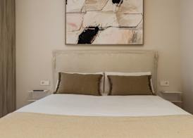BOUTIQUE HOME 4