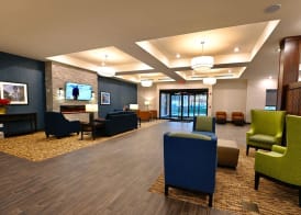 Comfort Suites Newnan 4