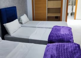 Les Belles Residences F 2
