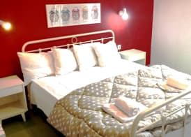 Avra Budget Beach Rooms 3