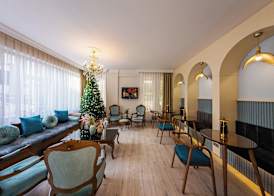 Triana Hotel 4