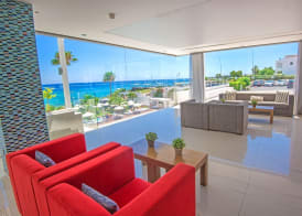 Silver Sands Beach Hotel 2