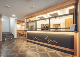 Aparthotel Des Alpes 5