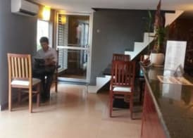 Pillar Hotel 2