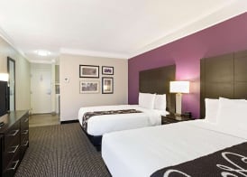 La Quinta by Wyndham Boston-Andover 5