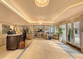 Brooks Hotel 2
