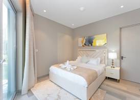 SIMPLY COMFORT Bright Apartments Steps from Marina Walk 2