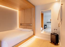 Zedwell Underground Hotel Tottenham Court Rd 4