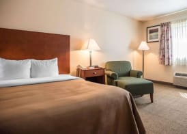 Quality Inn New Columbia-Lewisburg 5