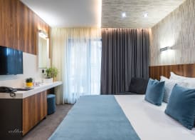 103 Degrees Hotel & Spa 5