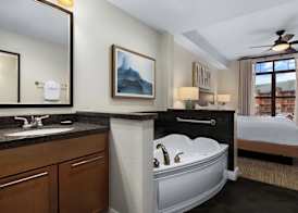 Great Smokies Lodge Resort 2BR 3