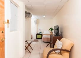 Bunker Hill Hotel 5