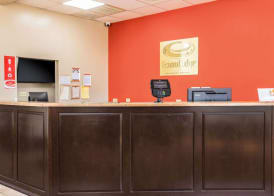 Econo Lodge Garden City - Savannah 3