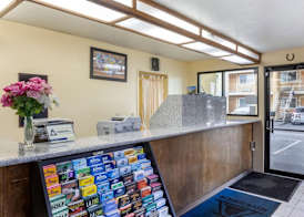 Riverside Inn & Suites 2