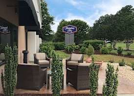 Hampton Inn Raleigh/Durham-Airport 4