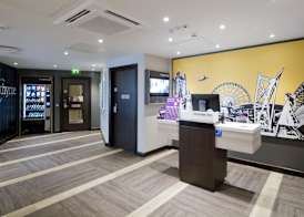 Premier Inn Leeds Headingley 3