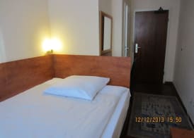 Altstadt Hotel Rheinblick 4
