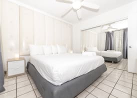 SOFI BEACH APARTMENT 5