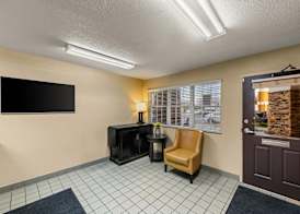 Suburban Studios Winston-Salem near Hanes Mall 3