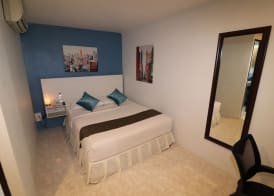 Summer Breeze Hotel 5