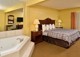 Americas Best Value Inn Starke 3