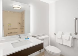 Holiday Inn Express & Suites MARYSVILLE by IHG 3