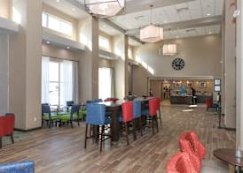 Hampton Inn & Suites Lafayette 2