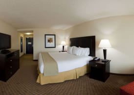 Holiday Inn Express & Suites NEWBERRY by IHG 2