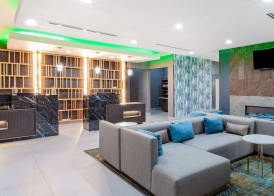 La Quinta Inn & Suites by Wyndham Pharr RGV Medical Center 2
