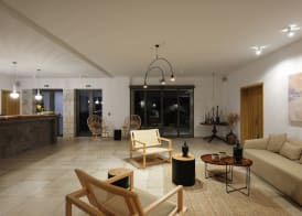 Margo Beach Hotel 2