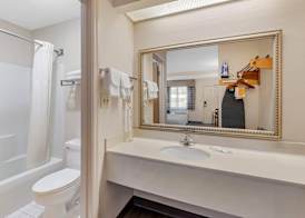 Quality Inn & Suites Stockbridge Atlanta South I-75 5