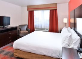 Holiday Inn Express & Suites KINGMAN by IHG 3