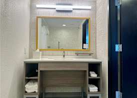 Home2 Suites by Hilton Rahway, NJ 3