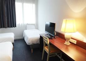 Kyriad Nemours 3