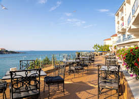 Hotel Antea - By The Sea 3