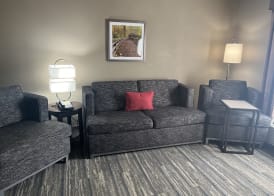 Comfort Inn & Suites Toledo North 4