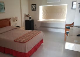 Hotel y Suites Nader 5