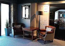 OYO Lamphey Hall 2
