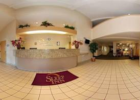 Econo Lodge Denver International Airport 2