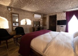 Medusa Cave Hotel 4